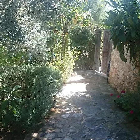 Melissi Villa Polis