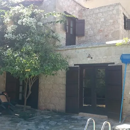 Melissi Villa Polis